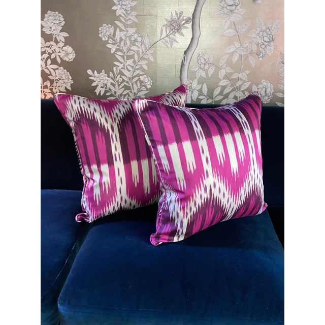 Schumacher Pair of 20" Custom Pillows in Schumacher Bukhara Ikat Fuchsia, Pattern 176082 For Sale - Image 4 of 18