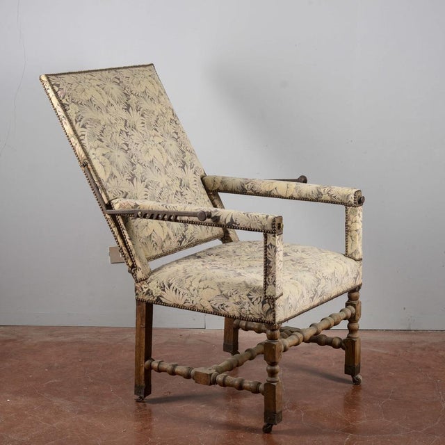 Antique 19th Century Gynecologist's Reclining Chair For Sale - Image 11 of 18