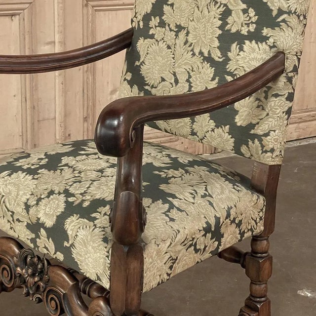 Antique French Louis XIV Armchair ~ Fauteuil For Sale - Image 9 of 13