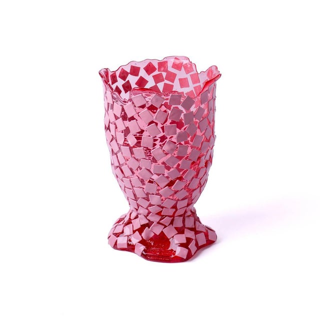 This piece will be manufactured after receiving the order, keeping the model’s references, its colours and dimensions. All...