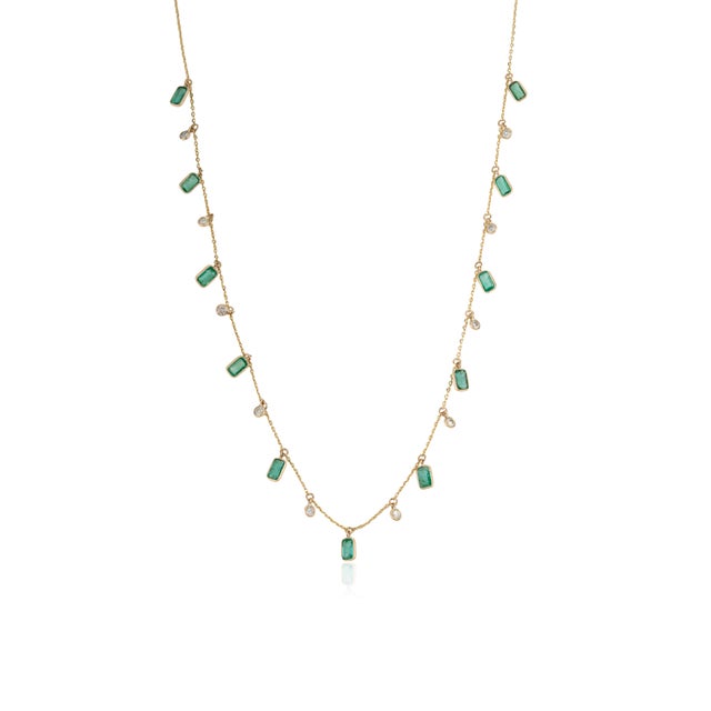 Metal 2.4ct Emerald & Diamond Drop Charm Necklace in 14k Yellow Gold For Sale - Image 7 of 15