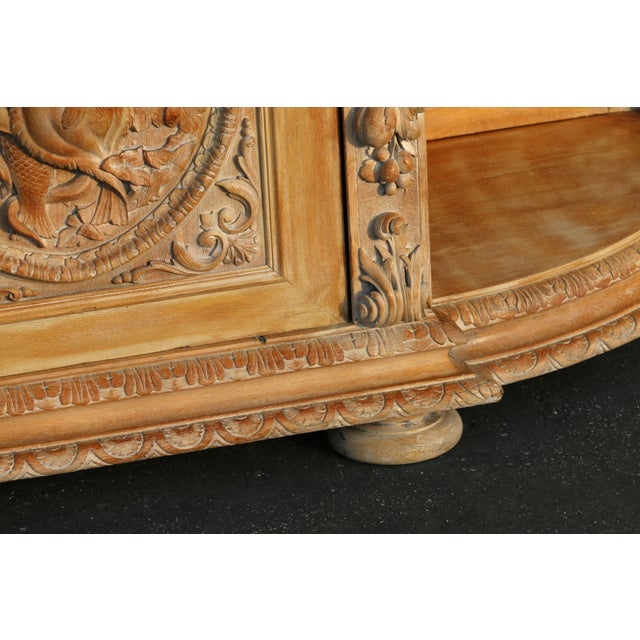 19th Century French Renaissance Revival Carved Oak Large Hunt Buffet For Sale - Image 9 of 18