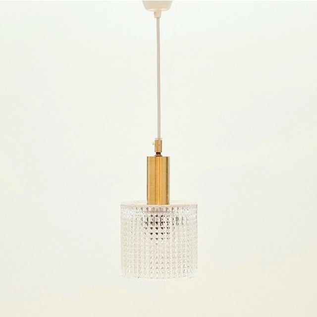 Mid-Century Modern Mid-Century Scandinavian Crystal Glass and Brass Pendant Light by Carl Fagerlund for Orrefors, Sweden, 1960s For Sale - Image 3 of 9