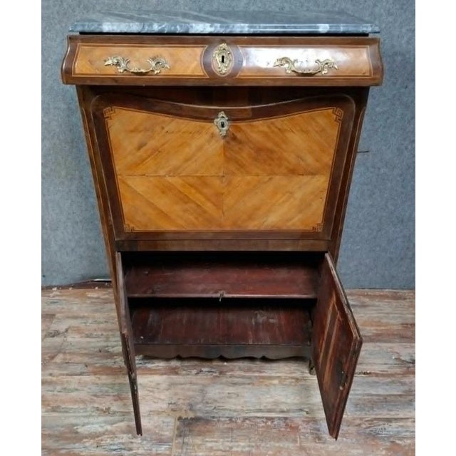 Louis XV Secretary in Marquetry and Wood Veneer, 18th Century For Sale - Image 9 of 11