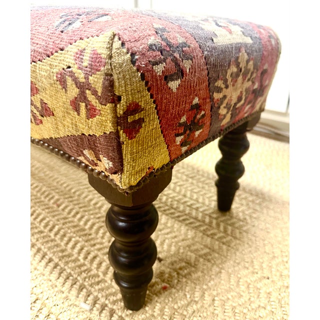 1990s Vintage George Smith Kilim Bench With Turned Legs – Artisan Crafted For Sale - Image 5 of 5