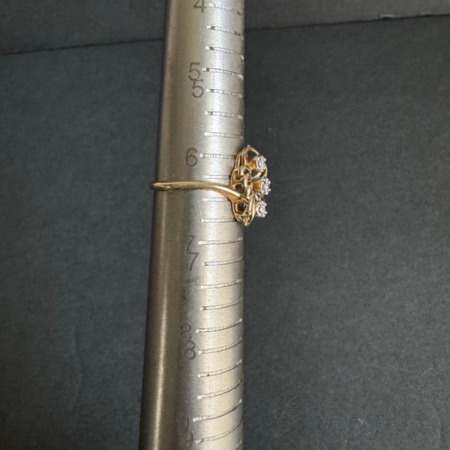 Vintage 14k Gold & Diamond Ring Swirled Freeform Cluster Three Stone Size 6.25 For Sale - Image 11 of 11