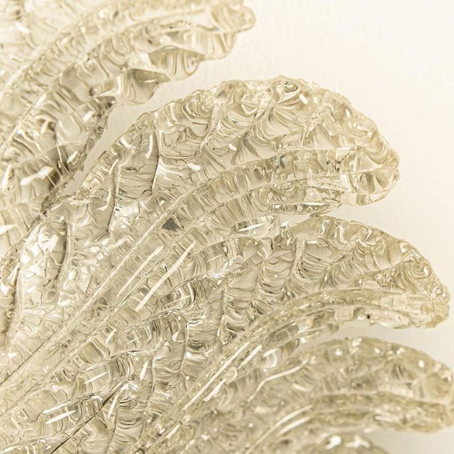 Extra large size murano glass ceiling lamp with transparant clear glass. The rich textured glass creates a beautiful glow....