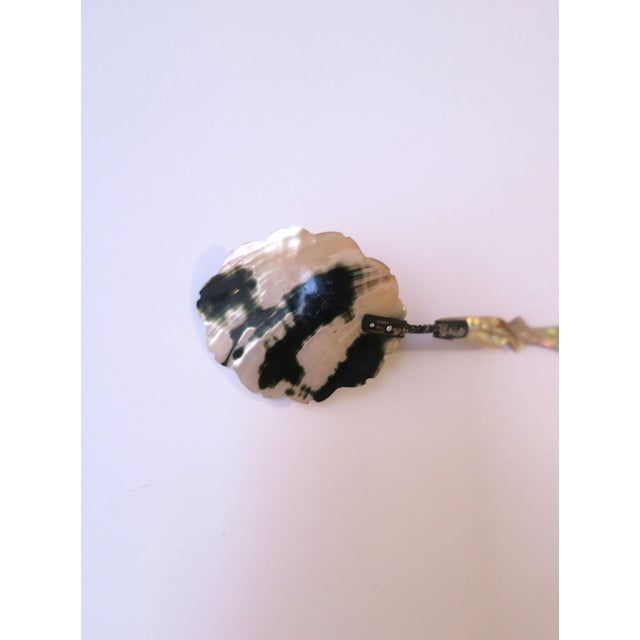 White Mother of Pearl Spoon Caviar, Victorian Period For Sale - Image 8 of 9