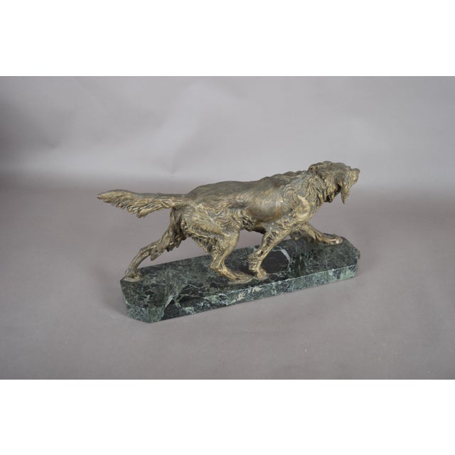 Brown English Spelter Setter Sculpture on Green Marble Base, 1930s For Sale - Image 8 of 13