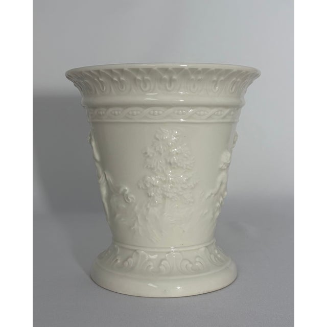 Antique Schierholz Capri German Porcelain Cherub Cachepot For Sale - Image 4 of 8