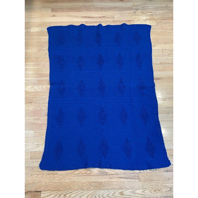 Blue Mid Century Modern Hand Knit Afghan Throw Blanket For Sale - Image 8 of 11