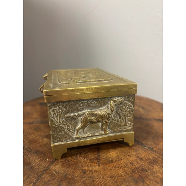 Early 20th Century Vintage English Brass Box With Dog Motif For Sale - Image 5 of 8