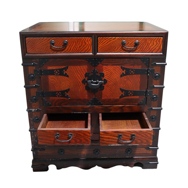 Early 20th Century Vintage Korean Tansu Chest With Iron Hardware For Sale - Image 5 of 18