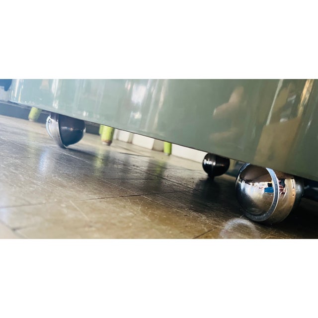 Vintage Mid Century Glam Era Rolling Side Tables Laminate, Pair For Sale - Image 10 of 14