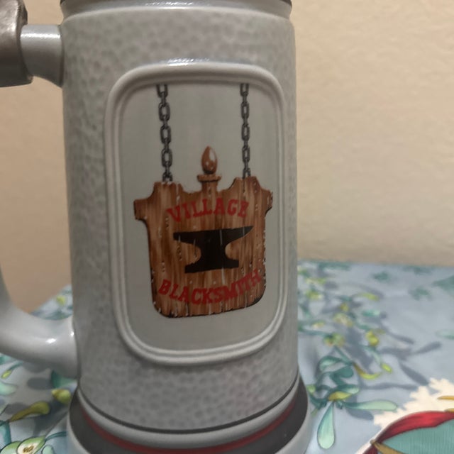 Vintage 1985 Avon "The Blacksmith" Beer Stein – The Building of America Collection For Sale In Minneapolis - Image 6 of 9