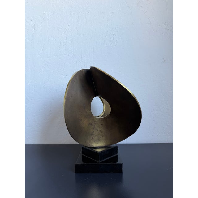 Organic Brazilan modern patinated bronze abstract sculpture on granite base. Unsigned circa 1980s.