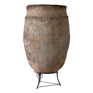 Moroccan Berber Clay Jar in Earthenware For Sale