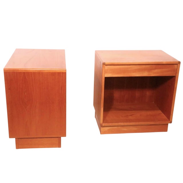 Pair of Danish Mid Century Modern Nightstands by the Interform Collection For Sale - Image 9 of 16