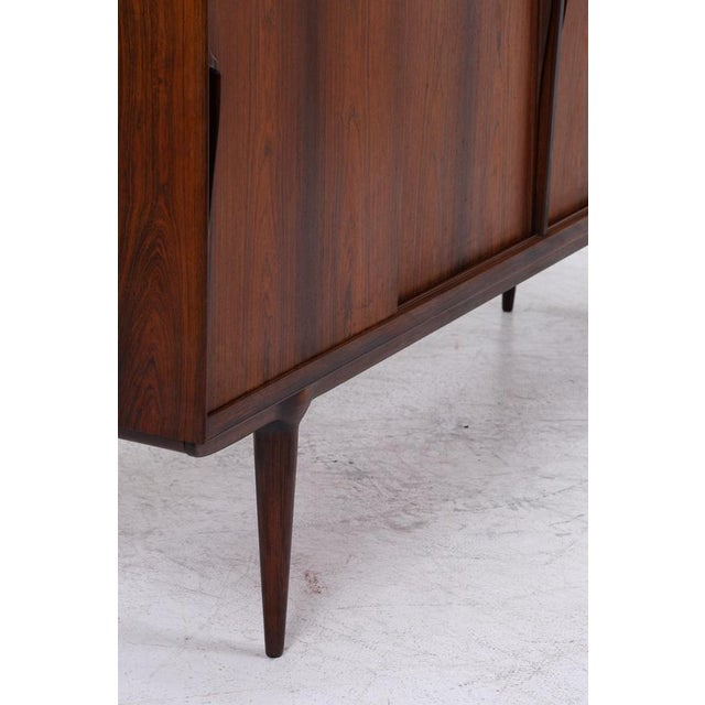 Mid-Century Model 19 Highboard in Rosewood from Omann Jun, 1960s For Sale - Image 17 of 18