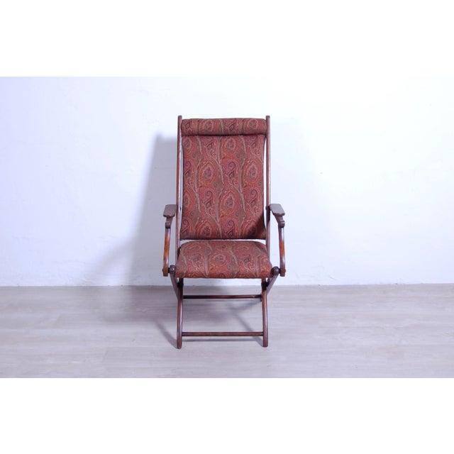 Elegant Victorian style nine wood folding chair, 19th Century production. Trademark on the back: The Baveystock n° 6787 By...