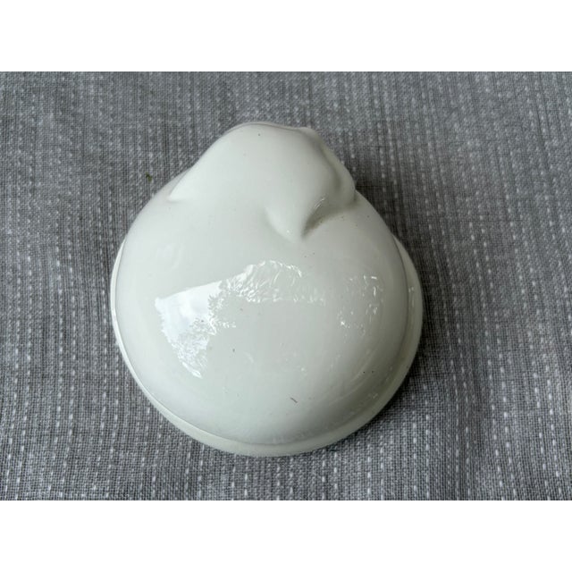 1970s 1977 Tiffany & Co Porcelain Sleeping Cat Trinket Box For Sale - Image 5 of 12