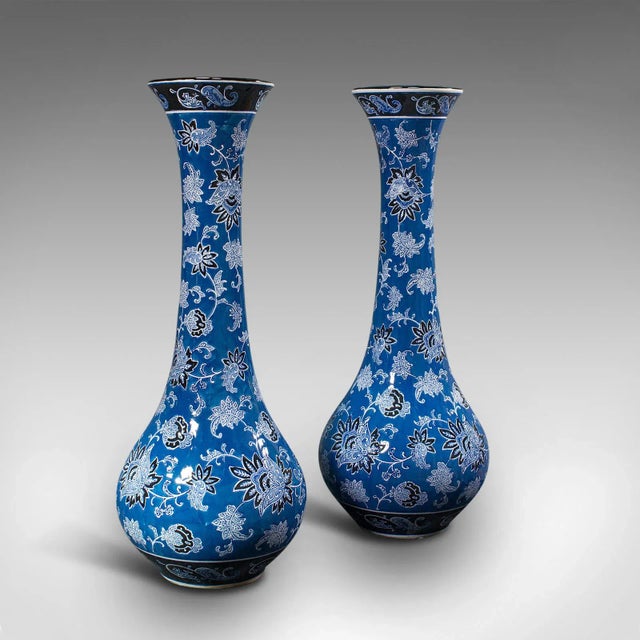 Vintage 1980s French Ceramic Flower Baluster Decorative Lily Vases - a Pair For Sale - Image 13 of 13