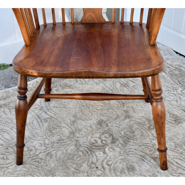 Vintage Leopold Stickley Cherry Wood Americana Style Windsor Chair