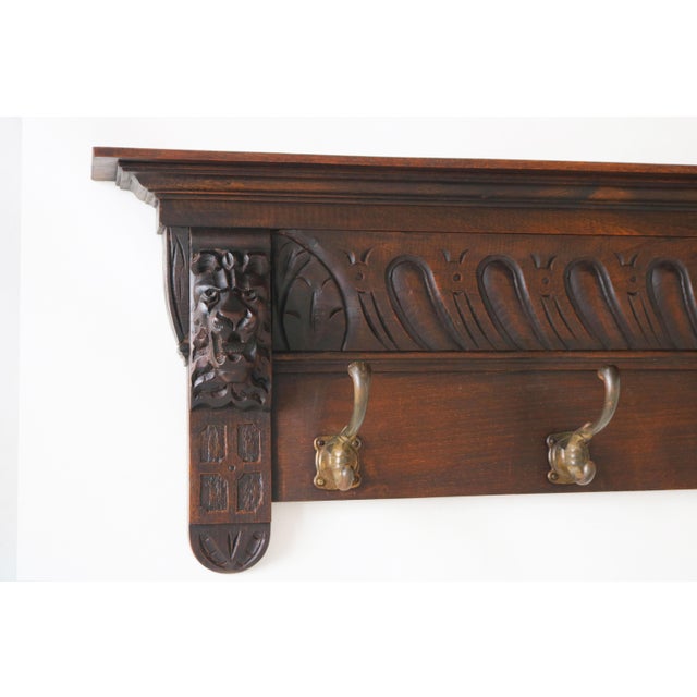 19th Century Antique Renaissance Revival Coat Rack with Lion Masks in Carved Oak, 1880 For Sale - Image 5 of 8