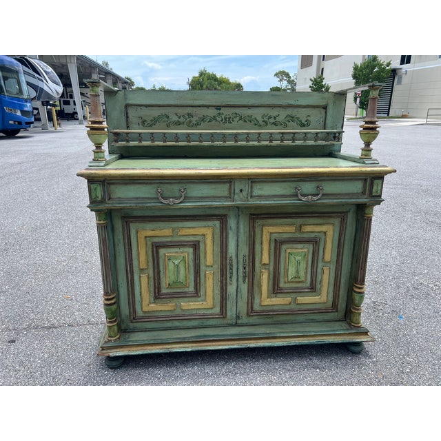 18th Century French Renaissance-Style Buffet a Deux Corps in Walnut For Sale - Image 9 of 14