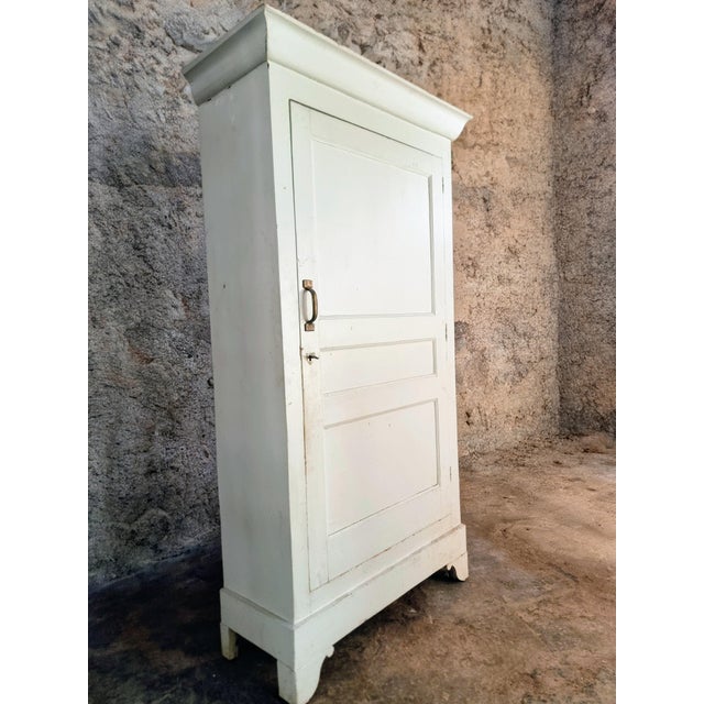 Antique French Pine Cabinet in Off-White Paint, 1900-1920 For Sale - Image 10 of 15