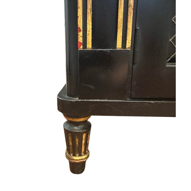 Mid 20th Century Mid-Century Regency / Directoire Style Black & Gilt Painted Cabinet / Bookcase / Bar With Inset Wire Screen & Key, Attrib. To Baker Furniture For Sale - Image 5 of 12