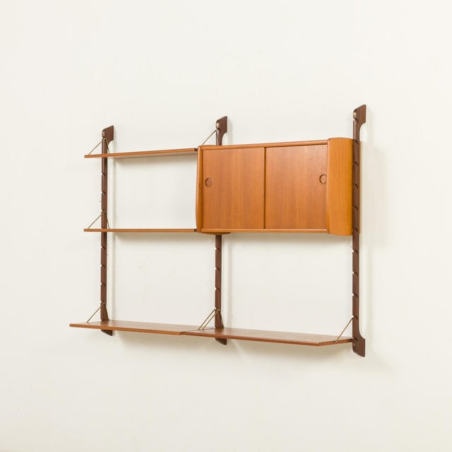 1960s Small Ergo Wall Unit in Teak attributed to John Texmon, Norway 1960s For Sale - Image 5 of 15