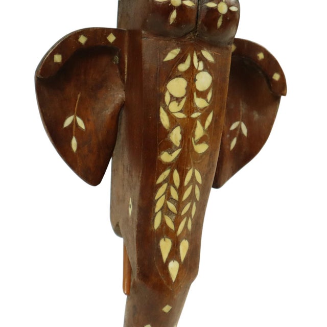 Anglo-Indian Taj Mahal Side Table in Teak, 1950s For Sale - Image 12 of 18
