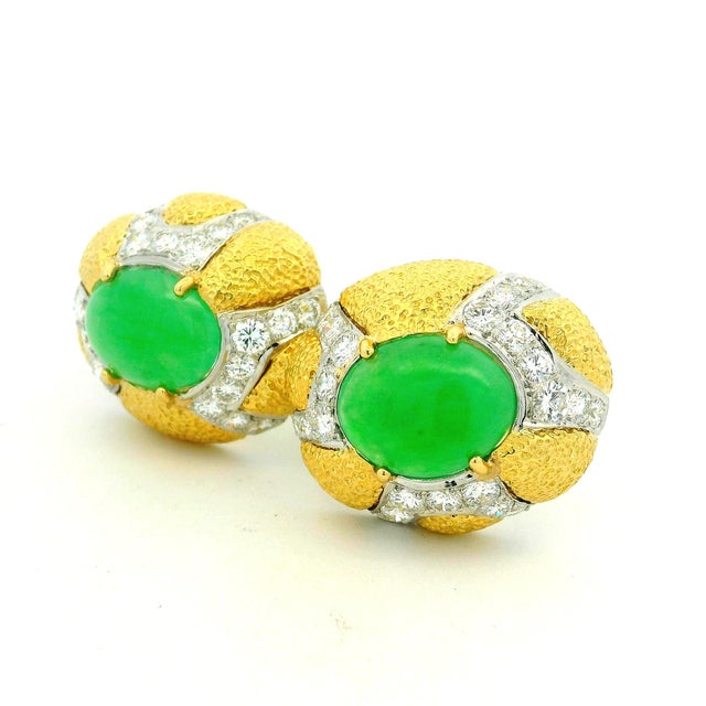 1970s 18k Gold Jade and Diamond Statement Clip-on Earrings, Pair For Sale - Image 9 of 10