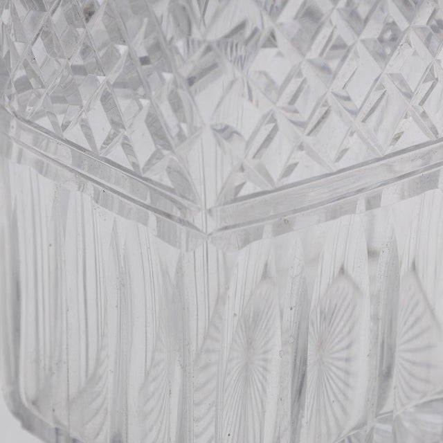 Antique English Locking Decanters in Silver and Cut Glass, 1925, Set of 2 For Sale - Image 9 of 18