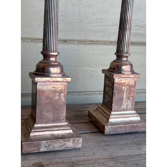 White Pair of Vintage Neoclassical Carved Water Giltwood Columns With Natural Specimen For Sale - Image 8 of 10