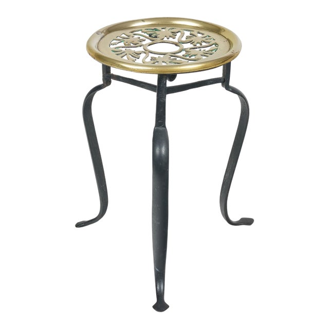 Late 19th Century Victorian Brass Round Trivet For Sale