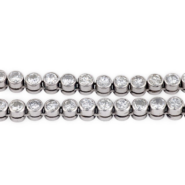 Vintage 2.50 Carat Total Weight Diamond Platinum Tennis Bracelet For Sale - Image 4 of 6