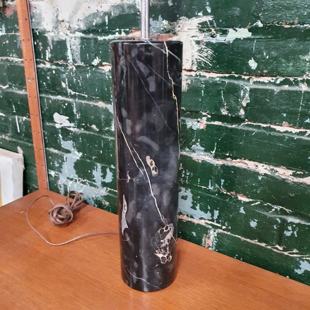 Mid-Century Modern 1960s Black Marble Column Table Lamp by Robert Sonneman For Sale - Image 3 of 7