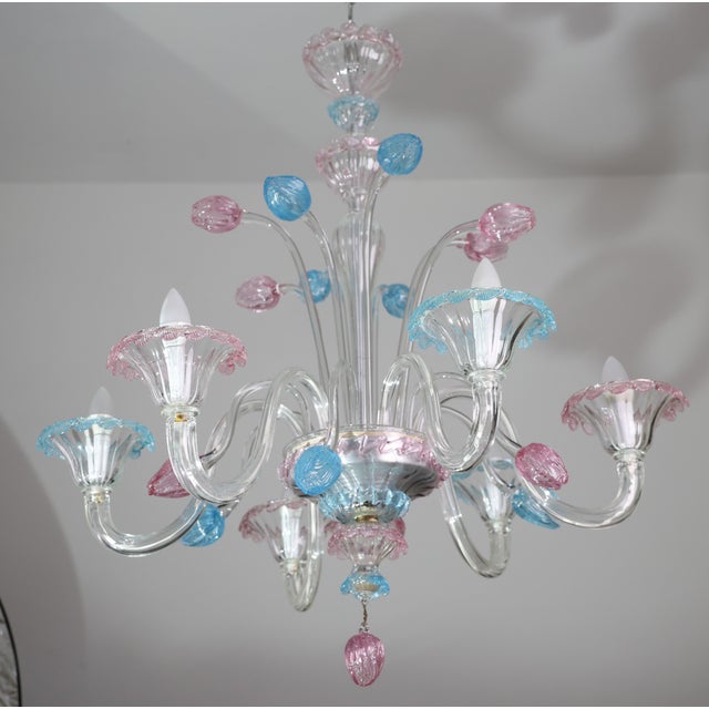 Italian "Amsterdam" Large Size Vintage Pink and Blue Tulip Murano Glas Chandelier, 1970s For Sale - Image 3 of 14