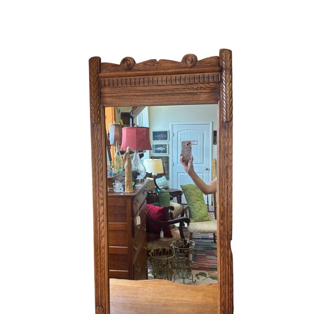 Wood Early 20th Century Oak Gentleman’s Chest of Drawers With Mirror, Removable Valet Chest & Original Hardware For Sale - Image 7 of 9