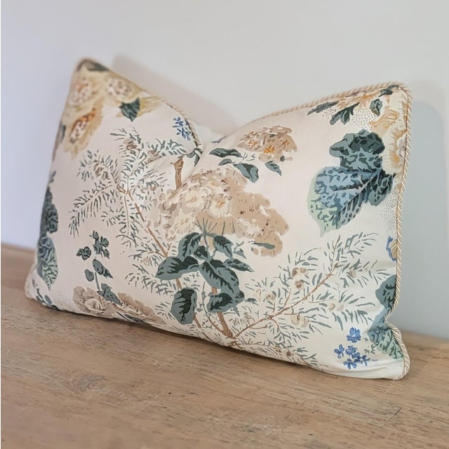 English Lee Jofa Althea Cotton Chintz 14x20" Lumbar Pillow in Citron With Cord - Single For Sale - Image 3 of 5