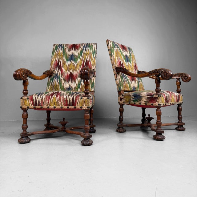 Antique Armchairs in Walnut with Ikat Pattern, Late 19th Century, Set of 2 For Sale - Image 14 of 18