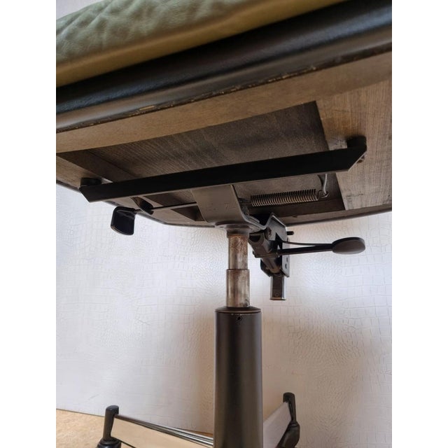 Adjustable Swivel Office Chair from Stoll Giroflex, Switzerland, 1965 For Sale - Image 11 of 15