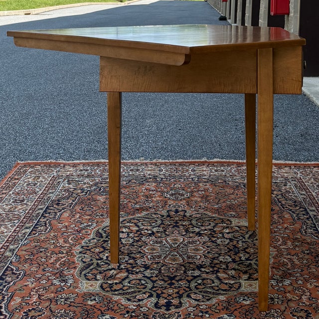 Vintage Dearborn Furniture American Traditional Solid Maple Corner Desk With Drawer For Sale - Image 9 of 12
