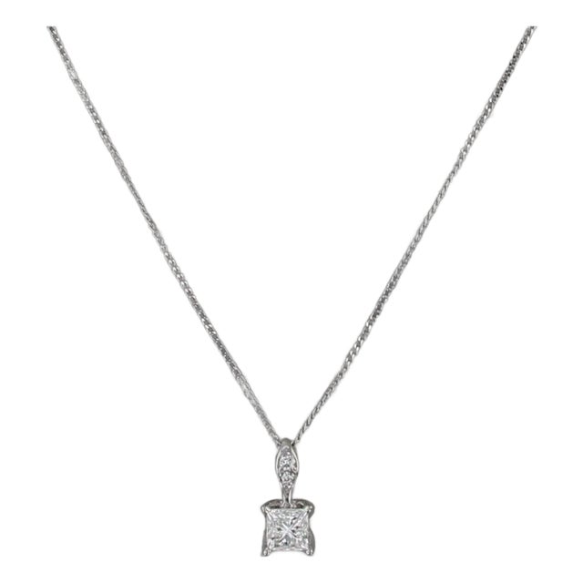 0.57ctw Princess Diamond Pendant Necklace 14k White Gold Adjustable Curb Chain For Sale