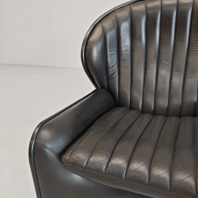 Space Age Armchair in Leather and Fiberglass Model Lotus Andrè Vandenbeuk for Strassle, 1960s For Sale - Image 12 of 18