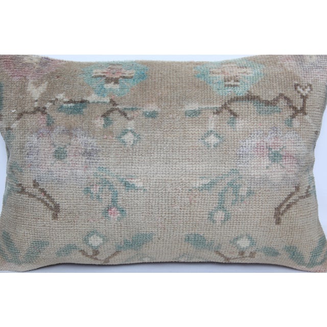 Muted Floral Lumbar Rug Cushion Cover 16'' X 24'' For Sale - Image 10 of 10