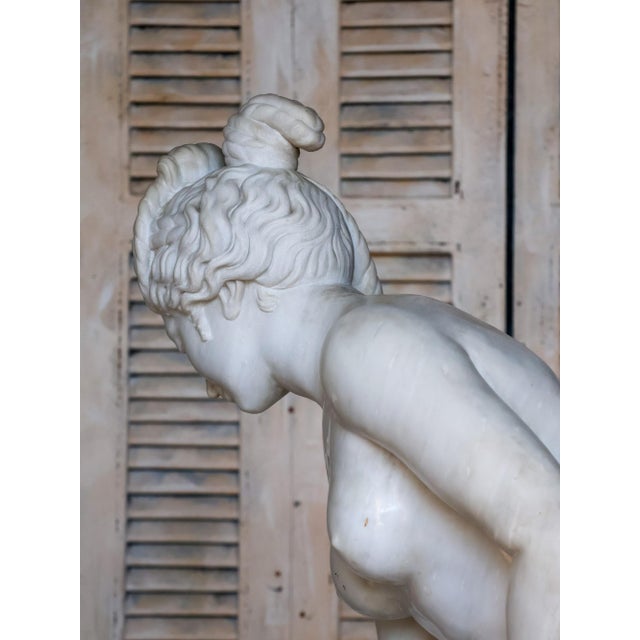 After Christophe-Gabriel Allegrain, Sculpture of a Bathing Woman, Marble For Sale - Image 11 of 13