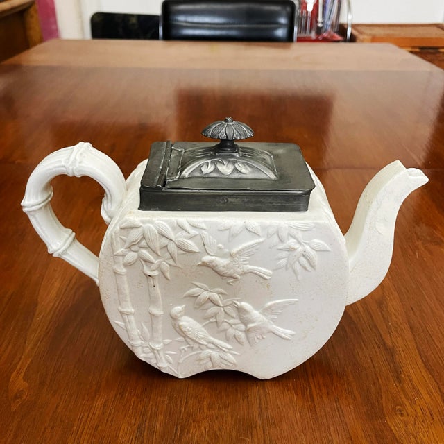1874 Copeland Spode White Bisque Sparrows & Bamboo With Pewter Lid Tea Pot For Sale - Image 9 of 10